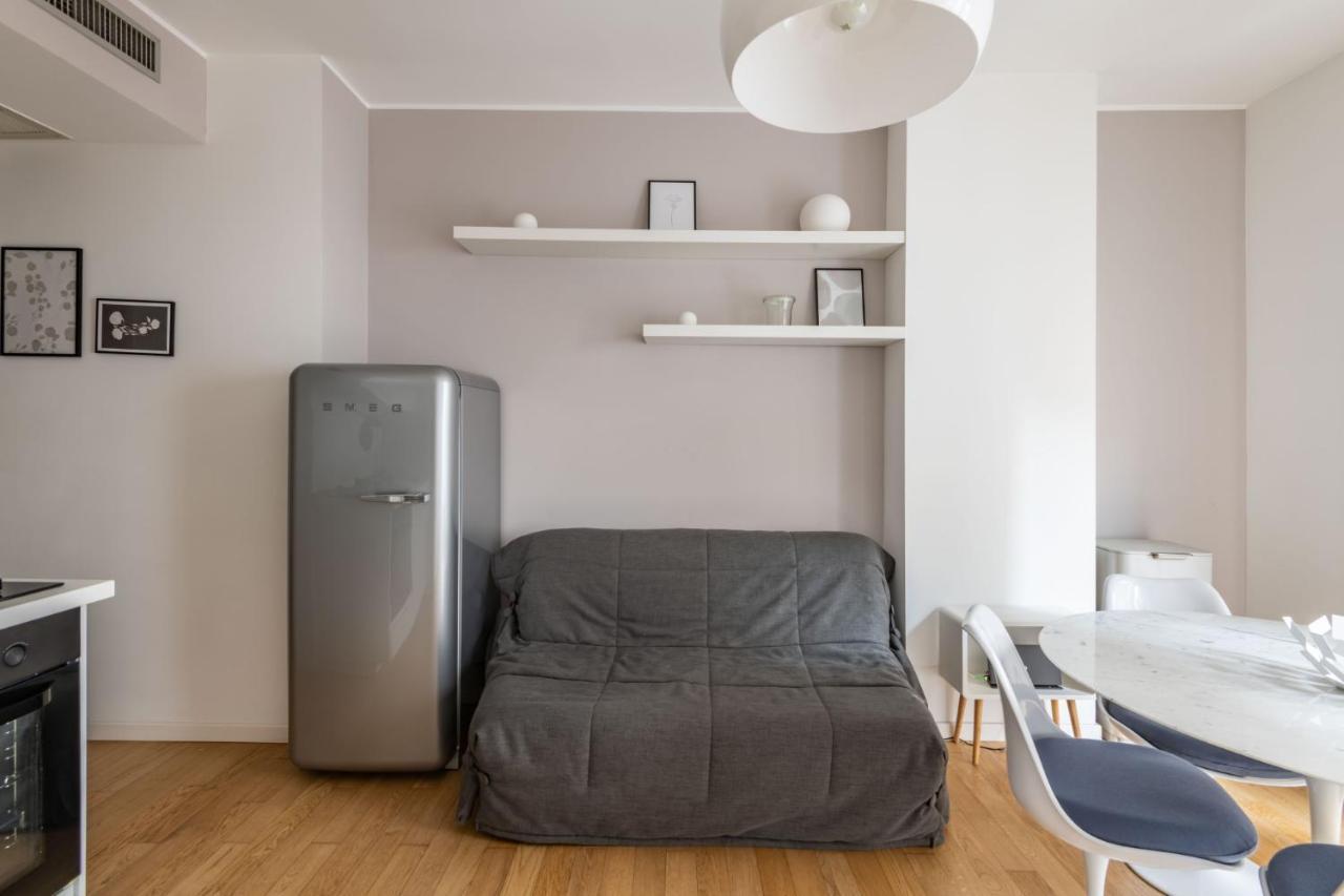 Easylife - Sofisticato Monolocale Con Terrazzino Nel Cuore Di Porta Venezia มิลาน ภายนอก รูปภาพ