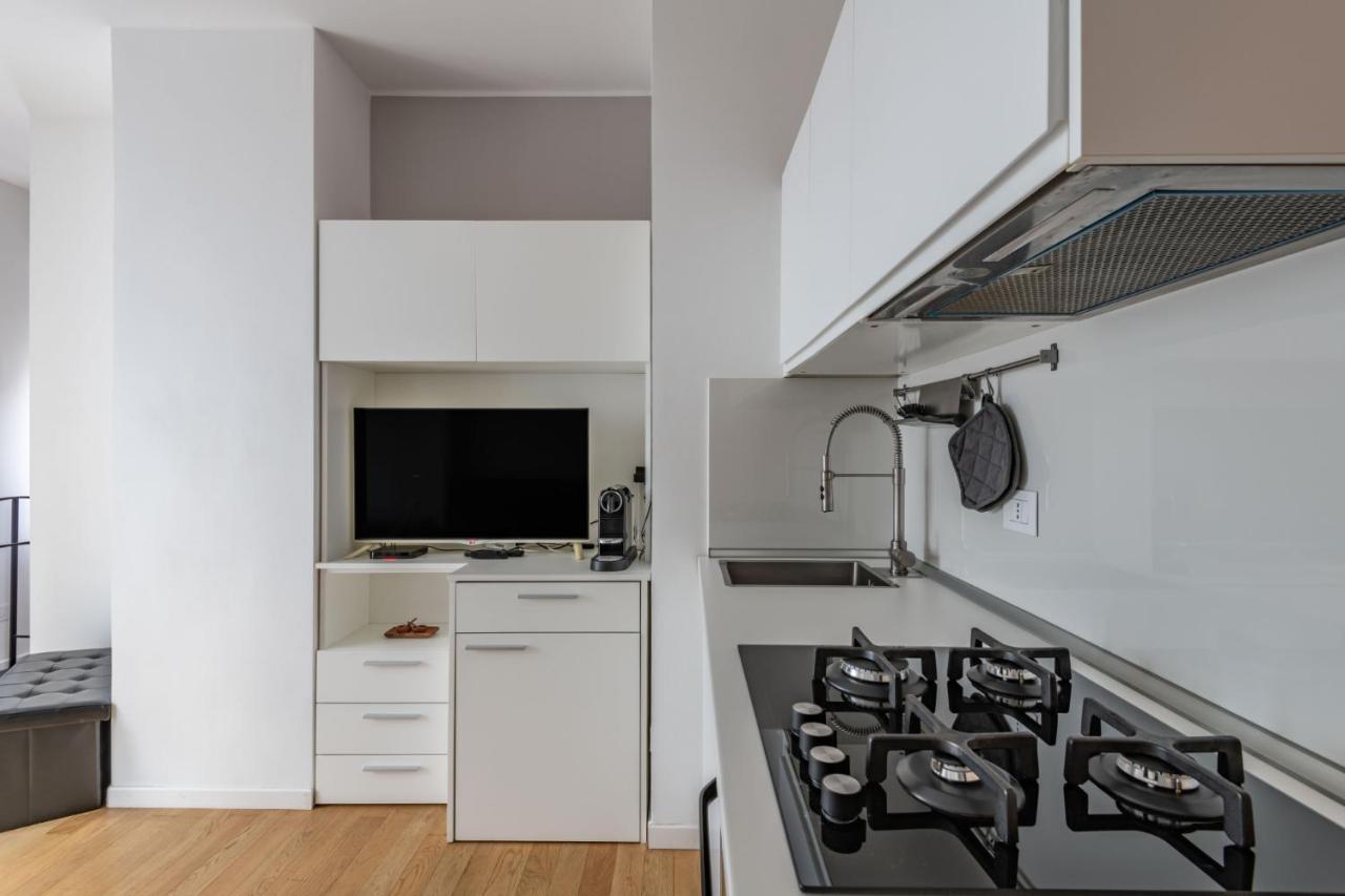 Easylife - Sofisticato Monolocale Con Terrazzino Nel Cuore Di Porta Venezia มิลาน ภายนอก รูปภาพ