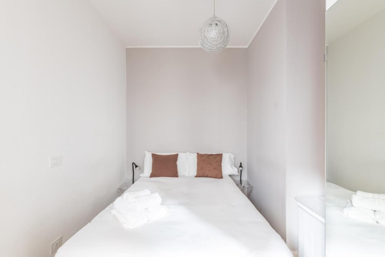 Easylife - Sofisticato Monolocale Con Terrazzino Nel Cuore Di Porta Venezia มิลาน ภายนอก รูปภาพ